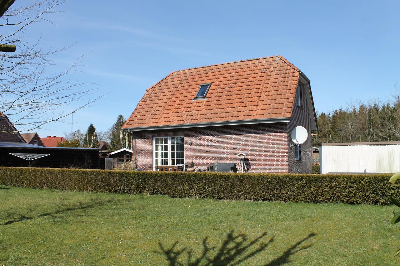 Haus Fischkutter Villa Leezdorf Екстериор снимка